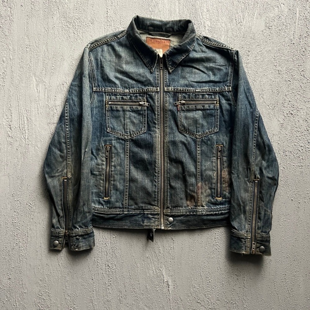 Vintage Levi's Denim Jacket Large Blue 2000s Y2K Zip Up Biker Trucker 70556